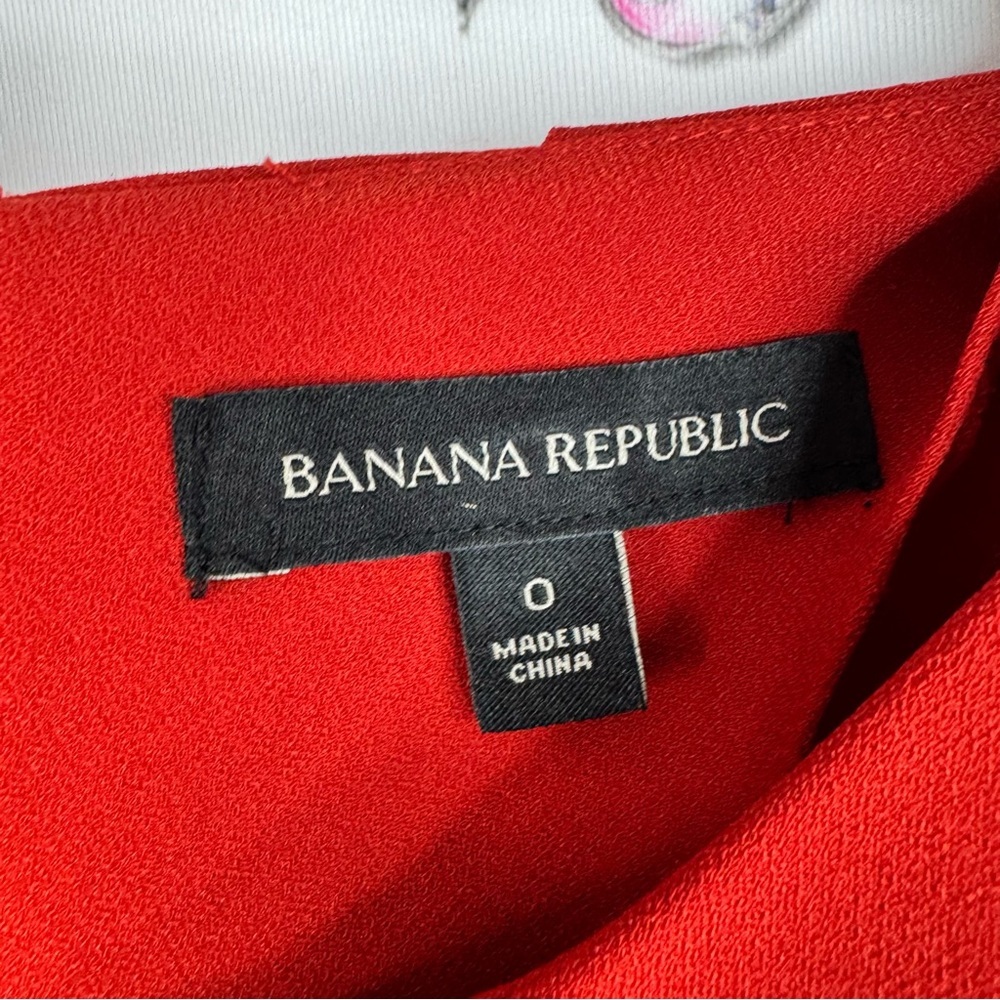 Banana Republic dress ruffle sleeves luxe Red Midi Dress keyhole opening - Picture 5 of 10